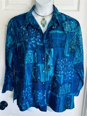 CHICO’S..silk Blouse